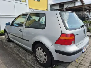 Verkaufe Golf 4 Bj.1999 guter Zustand 