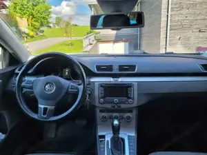 VW Passat Bild 6