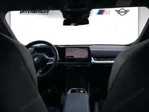BMW X2 sDrive20i M Sportpaket // Anhängerkupplung //  BMW Niere 'Iconic Glow' Bild 6