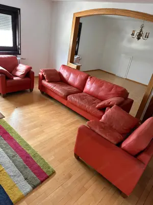 Sofa und zwei Sessel ZU VERSCHENKEN