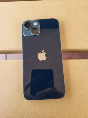 iPhone 14 128 GB Mitternacht  Bild 2