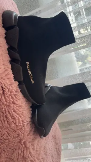 Balenciaga Bild 2