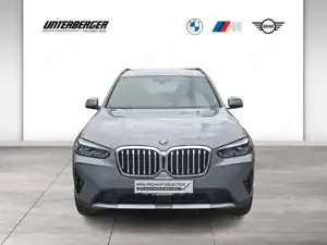 BMW X3 xDrive20d Anhängerkupplung // Panorama Glasdach HiFi Bild 2