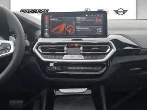 BMW X3 xDrive20d Anhängerkupplung // Panorama Glasdach HiFi Bild 8
