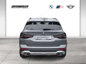 BMW X3 xDrive20d Anhängerkupplung // Panorama Glasdach HiFi Bild 5