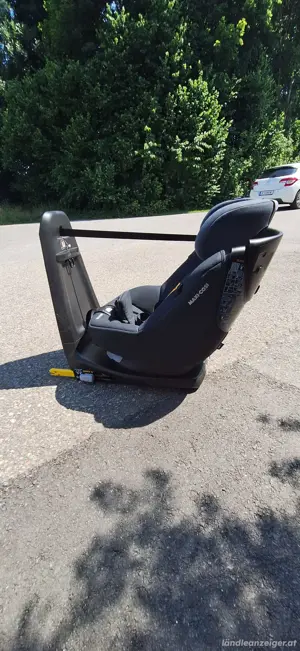 Maxicosi Axissfix Autokindersitz Bild 8