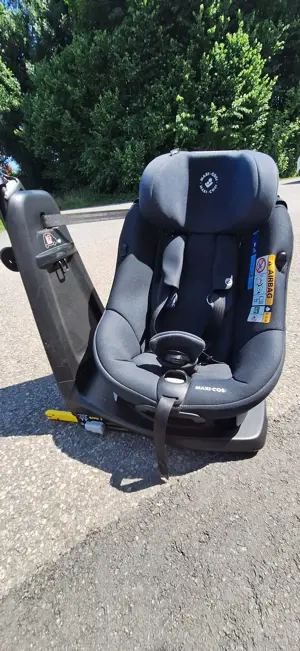 Maxicosi Axissfix Autokindersitz Bild 3