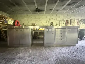 Edestahl-Küche Gastro-Küche Outdoor-Küche mit 325 cm langer Arbeitsplatte, Doppelspüle, Kochplatten Bild 2
