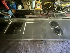 Edestahl-Küche Gastro-Küche Outdoor-Küche mit 325 cm langer Arbeitsplatte, Doppelspüle, Kochplatten Bild 9