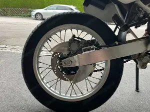Honda CR M 125 Bild 10