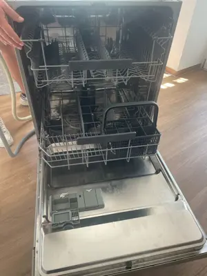 AEG Geschirrspüler Bild 2