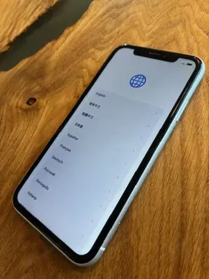 Iphone XR - weiß - 64 GB Bild 2