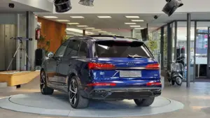 Audi Q7 60 TSI Quattro 3xS-Line Bild 2