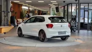 Volkswagen Polo 2,0 GTI BMT OPF DSG Bild 2