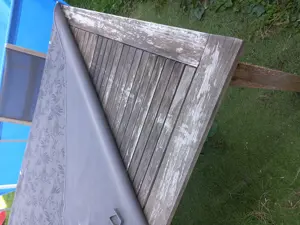 Gartentisch mit 4 Stühlen zu verschenken Bild 2