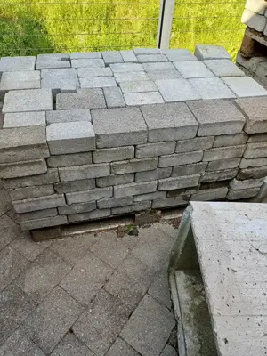 Betonsteine - Betonplatten abzugeben Bild 2