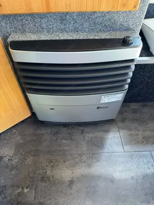 Wohnmobil L300 mit Top Ausstattung Bild 9