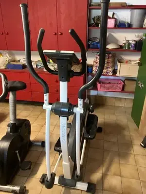 Kettler Cross Trainer + Amysa Heimtrainer Fahrrad  Bild 2
