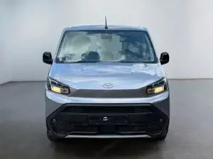 Toyota Proace City Verso 1,2 L2 Business 7Si Klima PDC Apple Temp ...