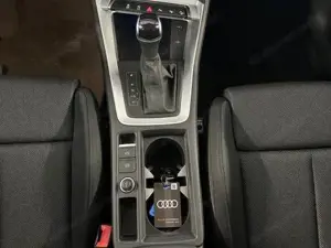 Audi Q3 40 TDI quattro AHK+ACC+Navi+Kamera+Alu18 40 TDI... Bild 8