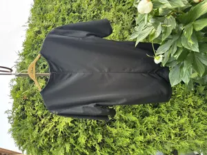 Schwarzes Damen kurzarm Oberteil von H&M Bild 3