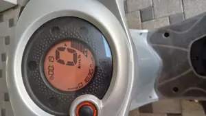 Yamaha Neos 50ccm Roller Bild 4