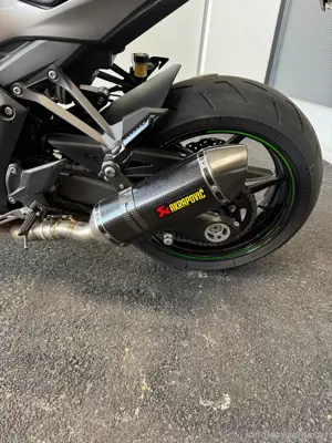 Akrapovic slip on für Kawasaki Z1000 Bild 3