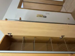 Garderobenschrank zu verschenken  Bild 3