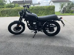 Brixton BX125 (Schwarz, Baujahr 2019, 9240km)