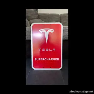 Tesla Supercharger Schild