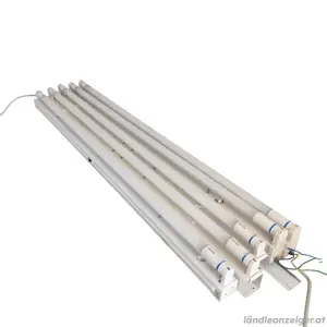 Philips LED Leuchtröhre, Zumtobel Lichtleiste