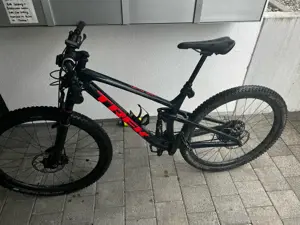 TREK Top Fuel 9.8 Xt M Carbon Fully Bild 4