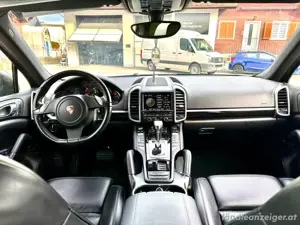 Porsche Cayenne 3L Bild 2