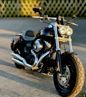 Harley-Davidson Dyna Fat Bob Chopper   Cruiser Bild 2