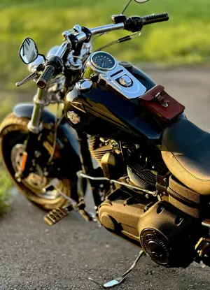 Harley-Davidson Dyna Fat Bob Chopper   Cruiser Bild 4