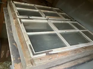 Großes Fenster mit Kreuzstock zu Deko Bild 2
