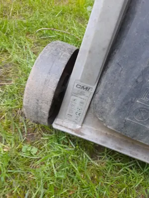 Elektrischer Rasenmäher Bild 2