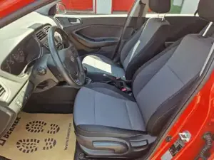 Hyundai i20 Bild 15