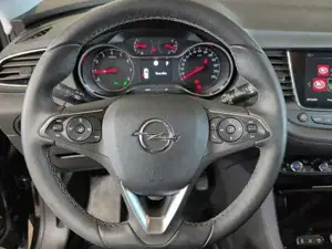 Opel Grandland Bild 9