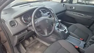 Peugeot 5008 2015 Bild 6