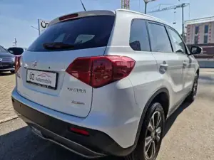Suzuki Vitara Bild 12