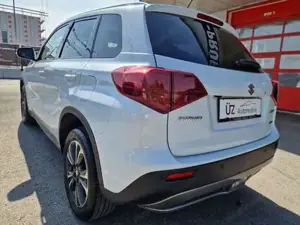 Suzuki Vitara Bild 9