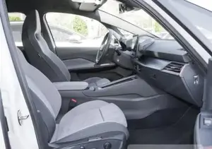 Cupra Born 170 (77kWh) NAVI HUD ACC KAMERA 170 kW (231 PS)... Bild 5
