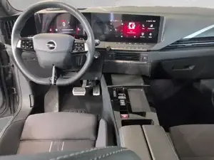 Opel Astra Bild 8