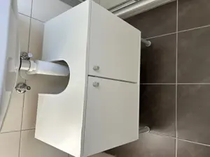 Waschbeckenunterschrank Badezimmer Bild 3