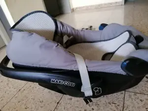 MAXI-COSI Babyschale inkl. atmungsaktiver Einlage Bild 3
