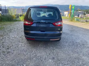 Ford Galaxy Trend 2,0 TDCi DPF Aut. Kombi   Family Van Bild 4