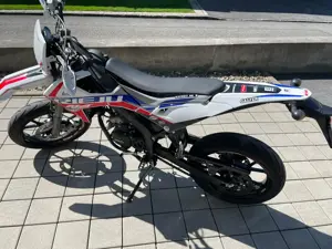 Verkaufe rieju mrt replica 50 sm