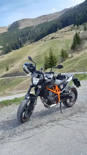 KTM Duke 690 Abs Motorschaden  Bild 3