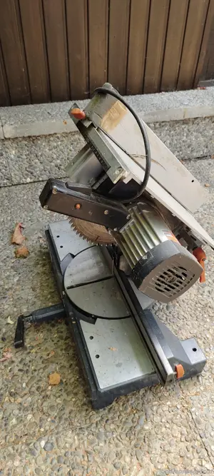 Kreissäge zu verschenken Kappsäge